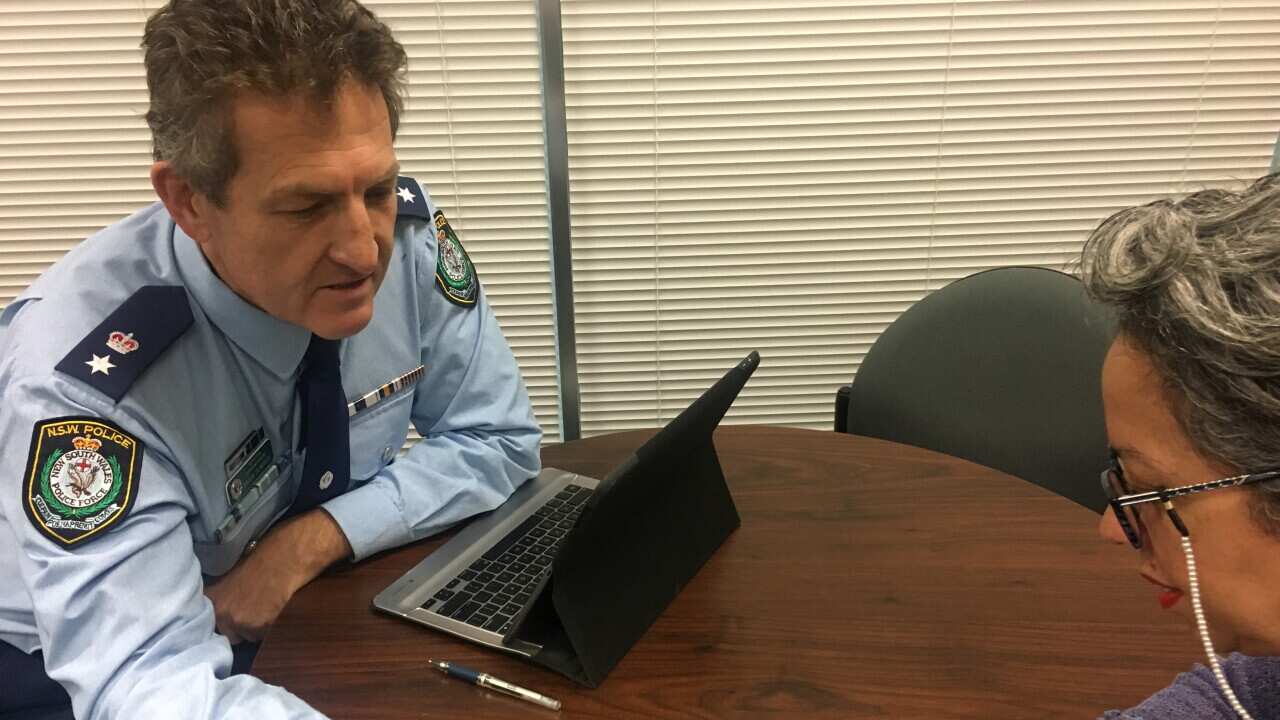 El detective Davin Dengate de la estación de policía de Sídney.