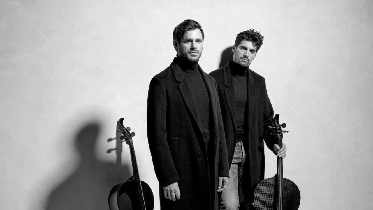 2 Cellos