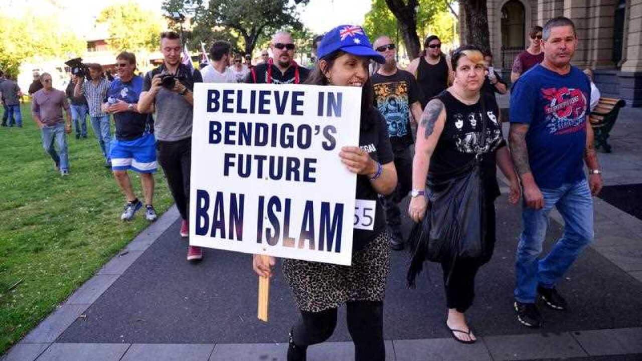 Opponents of Bendigo's proposed mosque make their way to the public gallery prior to a meeting of the city council at the Bendigo Town Hall in 2015.