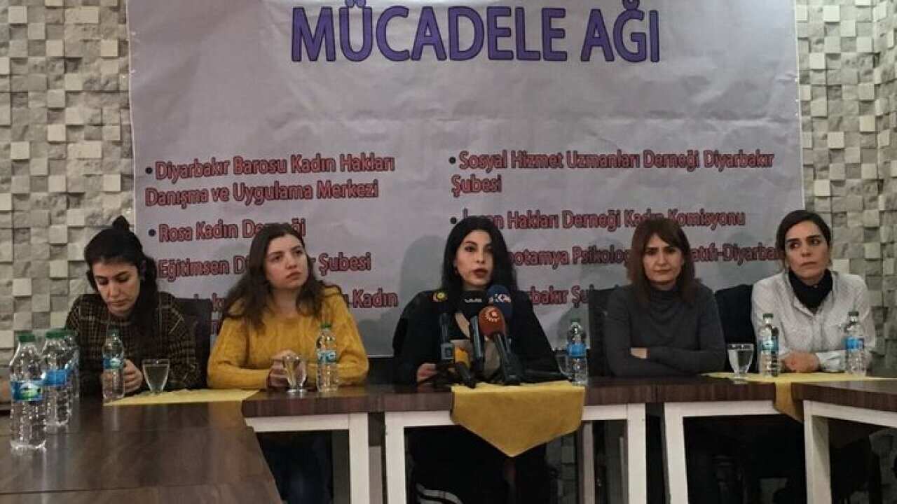 Women in Diyarbakir meet about IWD