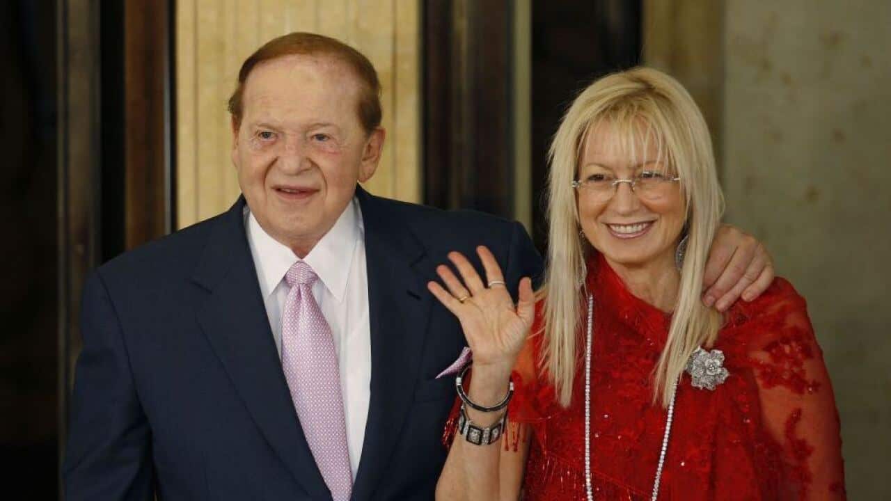 Sheldon and Miriam Adelson at the 2008 opening ceremony of the Four Seasons Hotel Macau in Macau