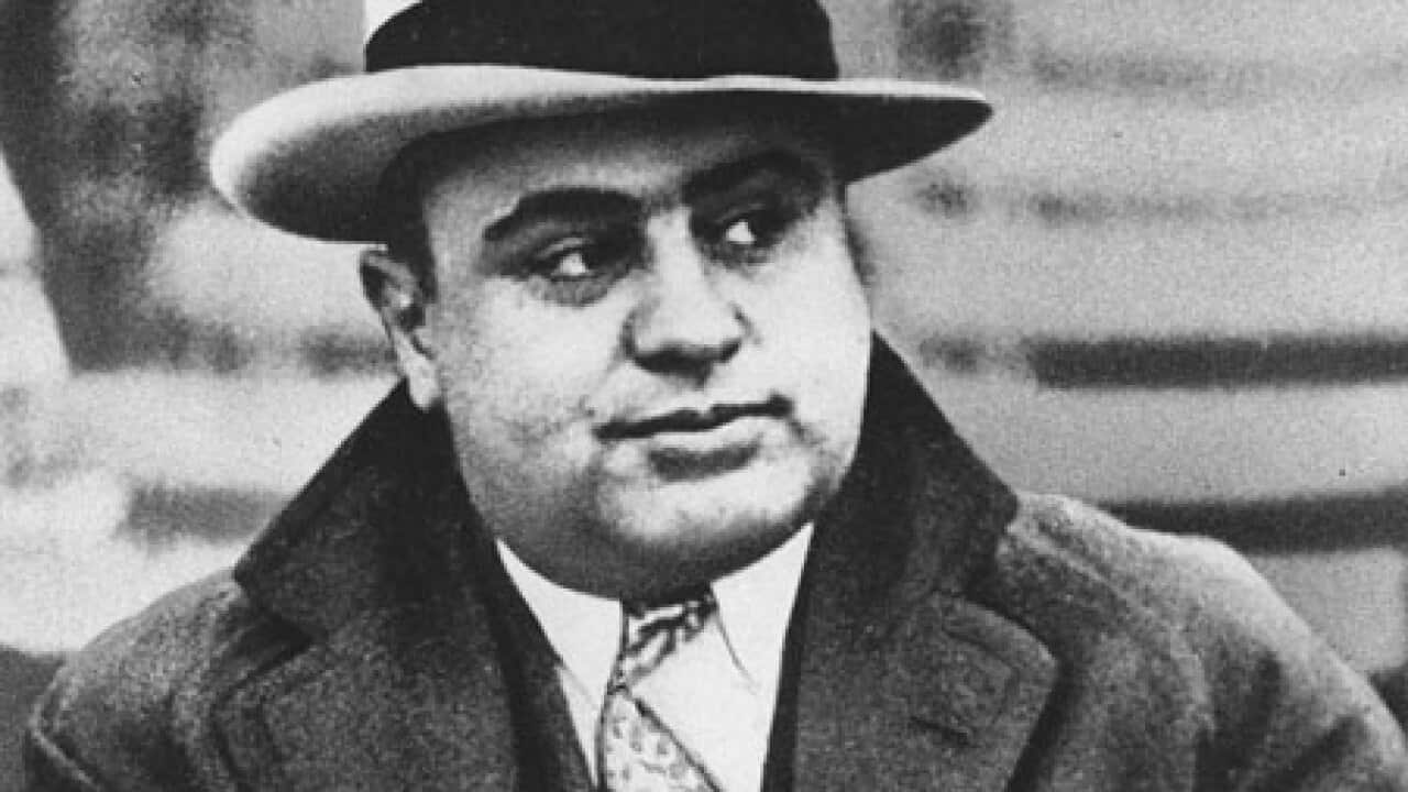 capone_al_1303_B_ap_867783260