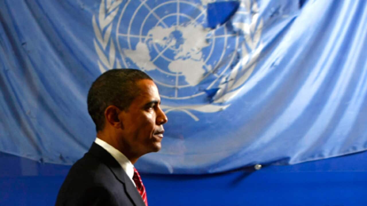 obama_un_flag_101129_B_reuters_1384816654