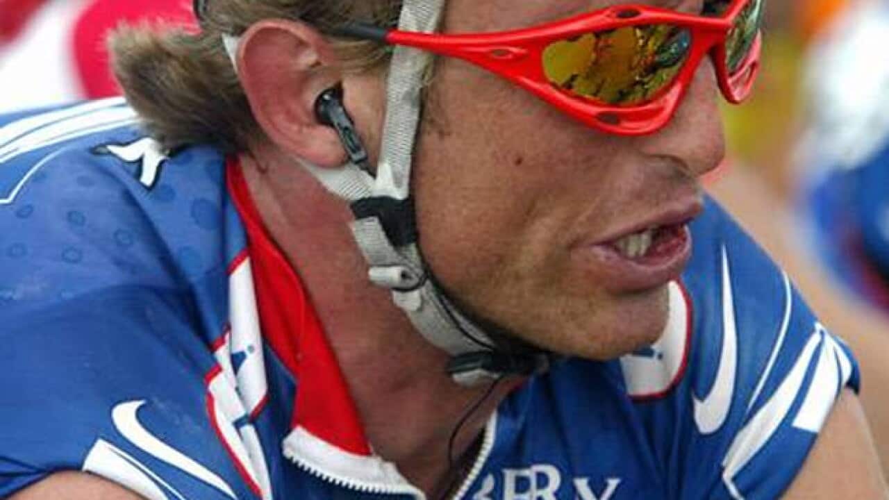 orica_greenedge_white_aap_121013_b_1383070144