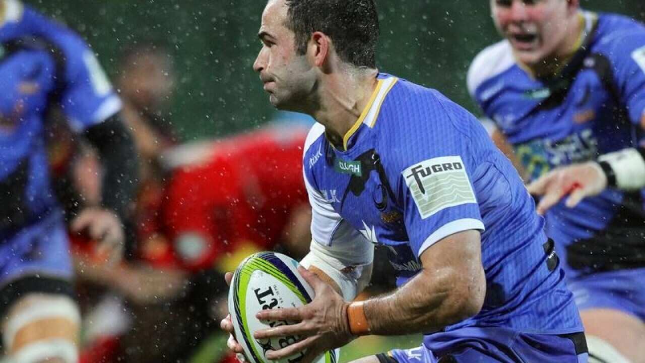 Jono Lance in action