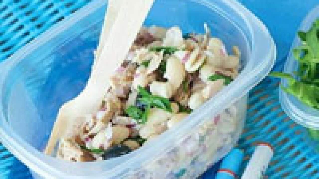 Tuna and cannellini bean salad