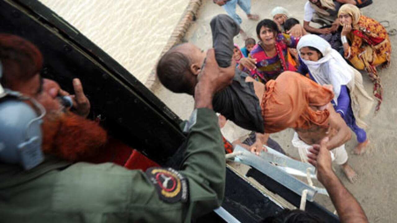 pakistan_flood_aap_L_1759633500