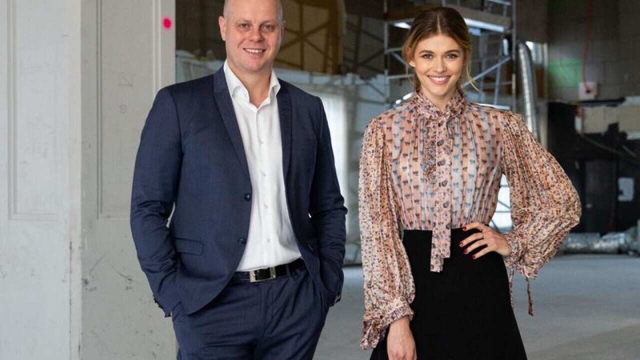 David Jones CEO David Thomas (L) and ambassador Victoria Lee