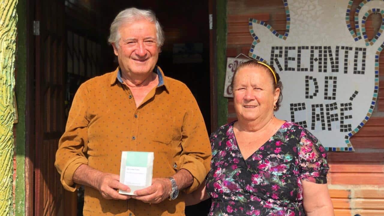 The owners of Sao Judas in Piata (Photo by Toshiyuki Ishiwata)