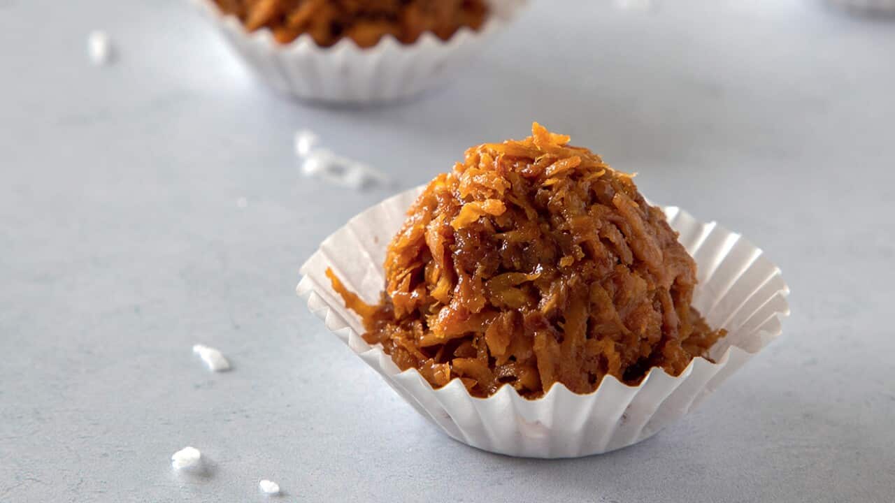 Dominican coconut candy (Jalao)