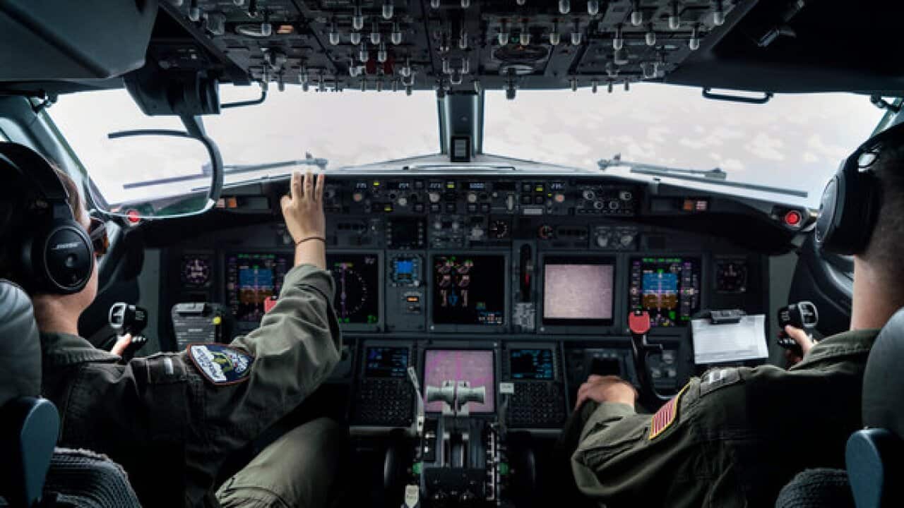 2018年,美国海军一架侦察机观察中国在南海的岛屿建设。