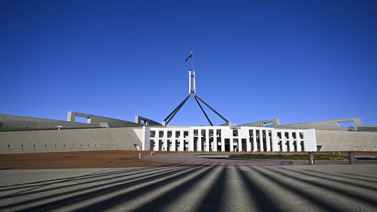 PARLIAMENT 35TH ANNIVERSARY
