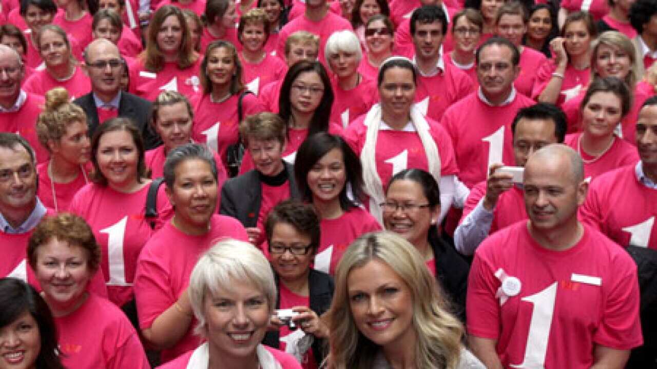 pink_ribbon_day_101025_B_AAP_1853458465