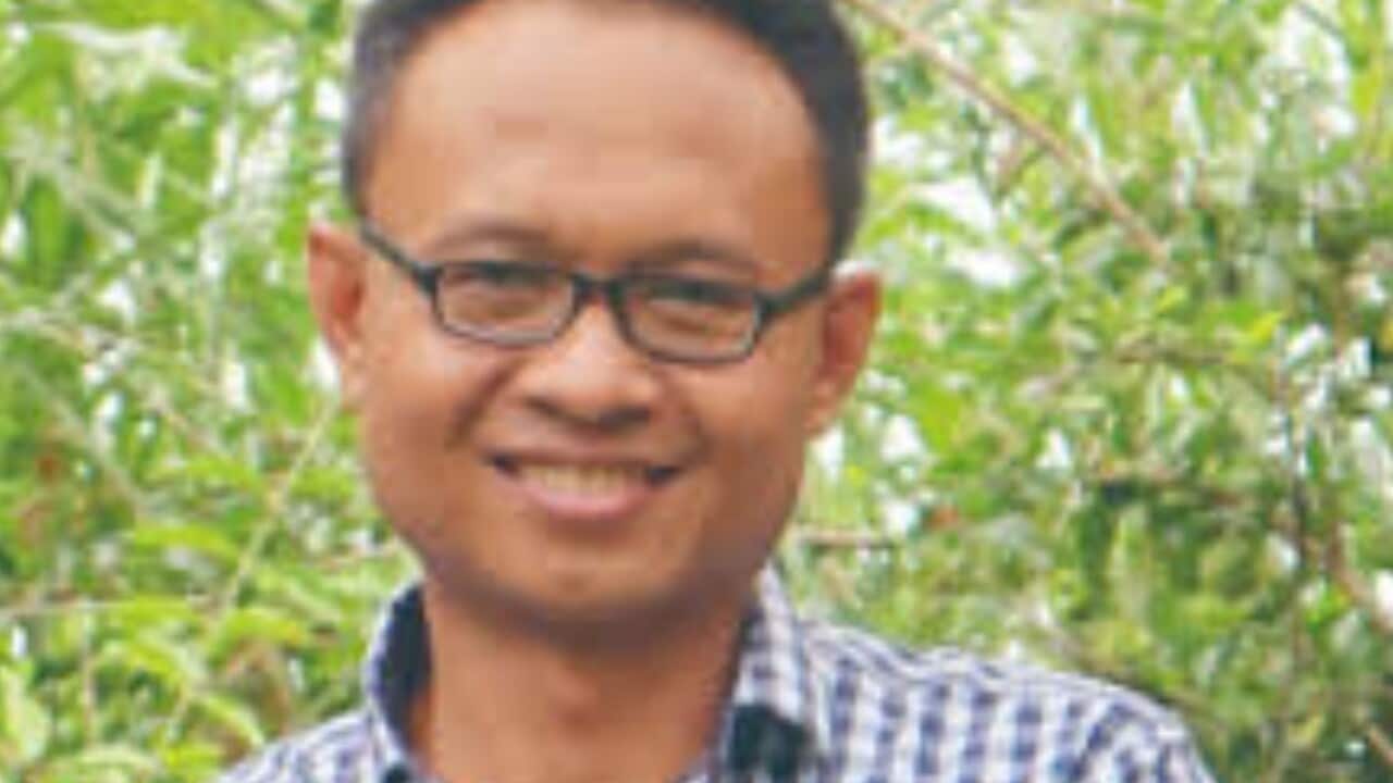 Ekonom Mercubuana, Awan Santosa
