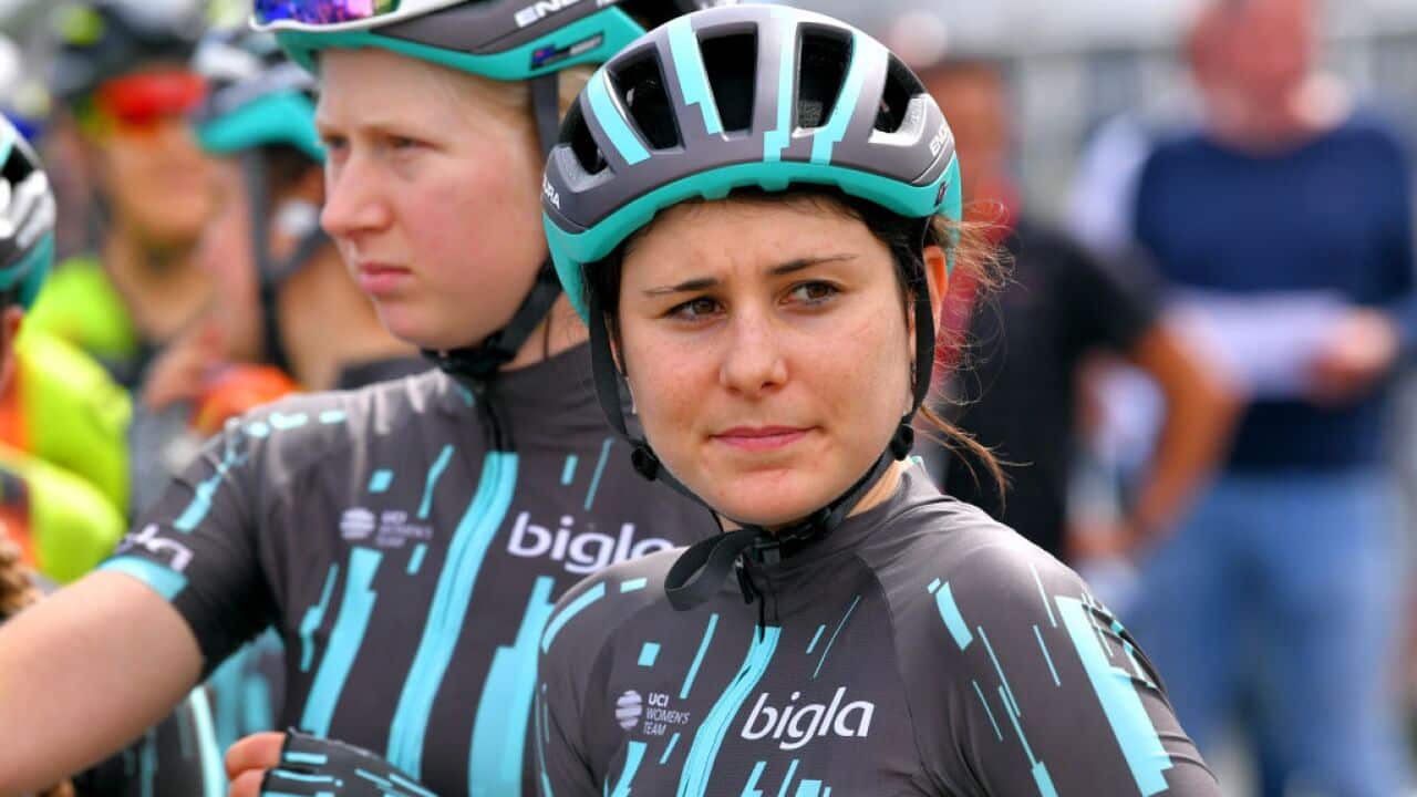 Elise Chabbey racing in 2019