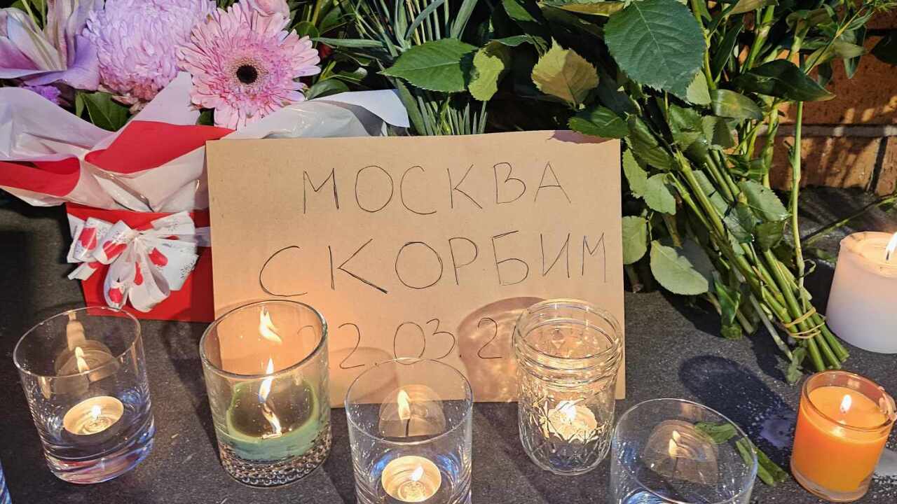 memorial at the Russian consulate.jpg