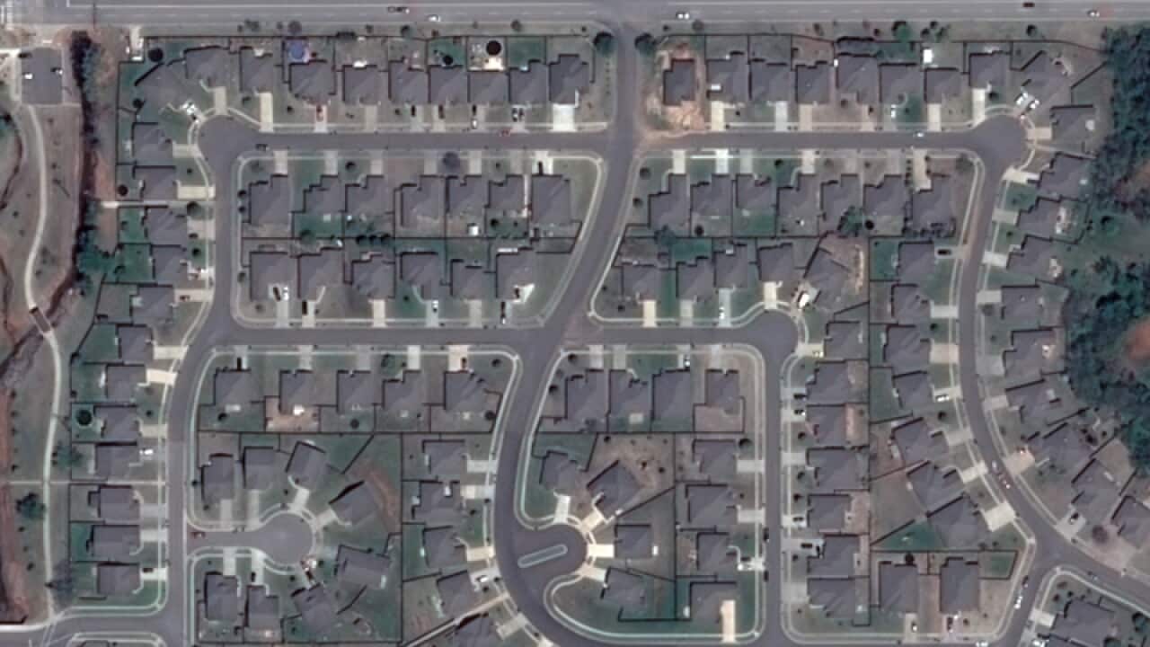 4th st BEFORE_497657691