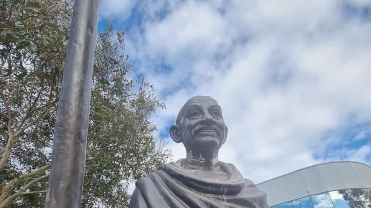 Vandalised Mahatma Gandhi statue