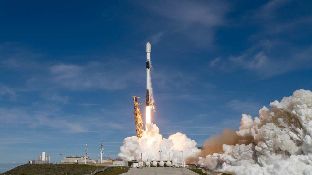 AUSTRALIAS LARGEST SATELLITE OPTIMUS