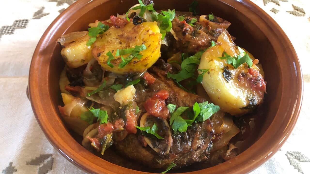 cooking tavas dina gerolymou