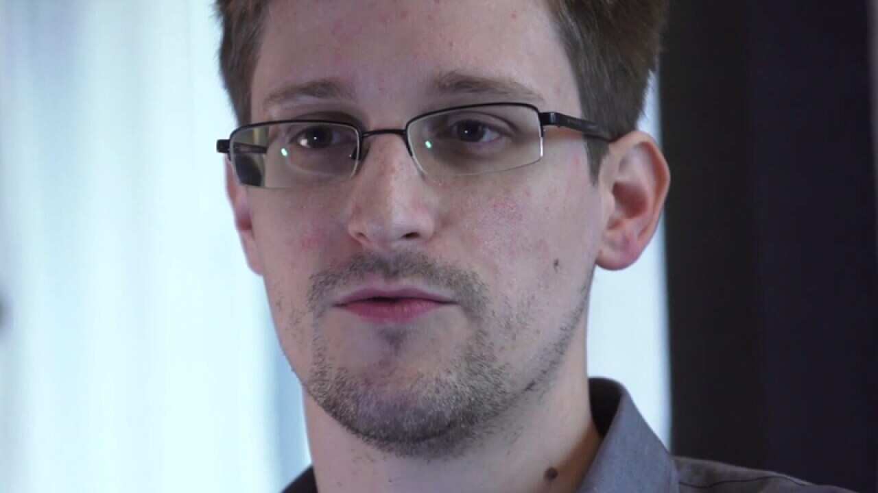 US plans to move against NSA leaker