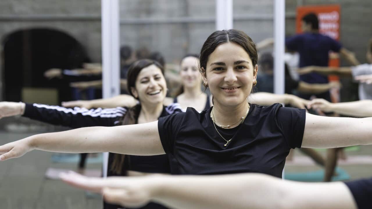 Lezione di Yoga al Coasit