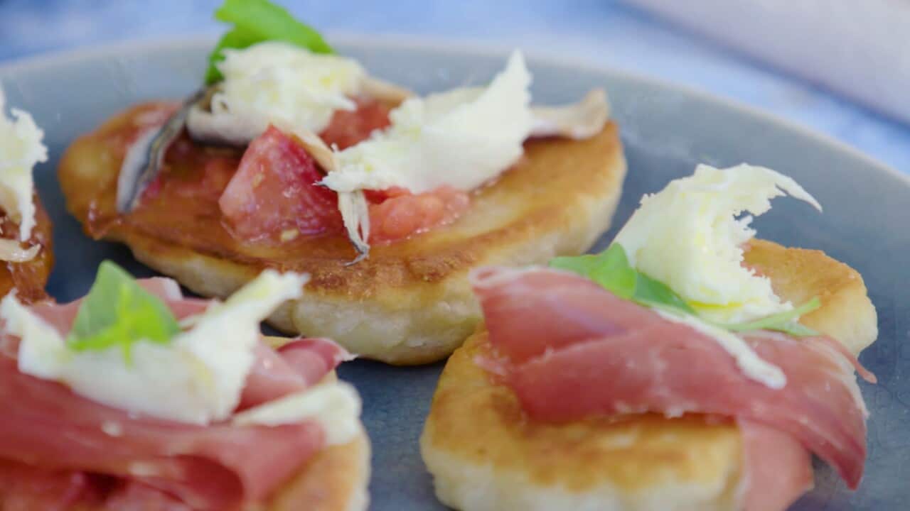 Fried bread pizzette