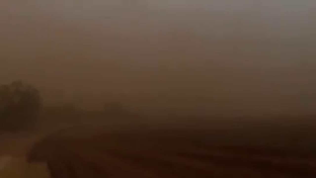 Heavy winds are whipping up dust storms in Western Australia.