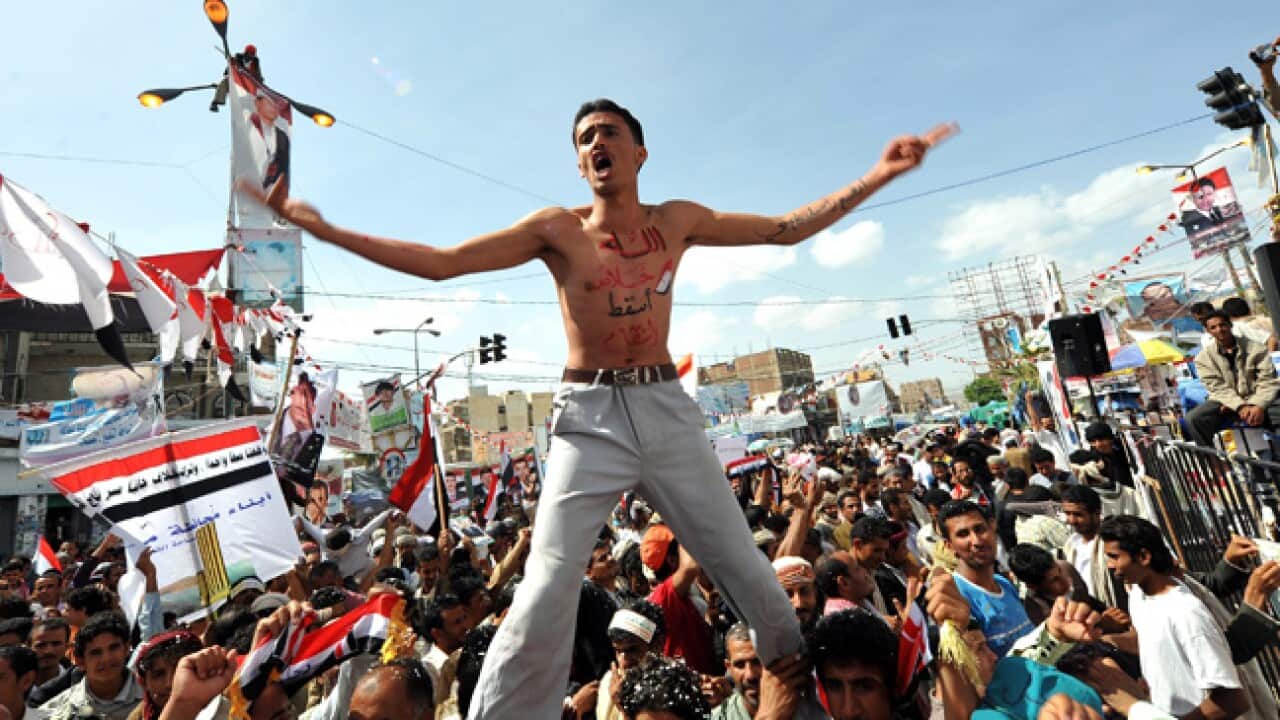 yemen_protest_b_110606_epa_241300300