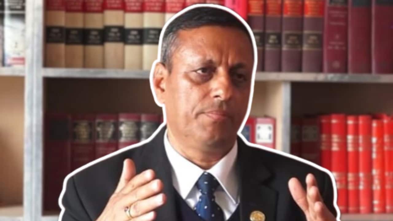 Image for read more article 'LISTEN MORE'