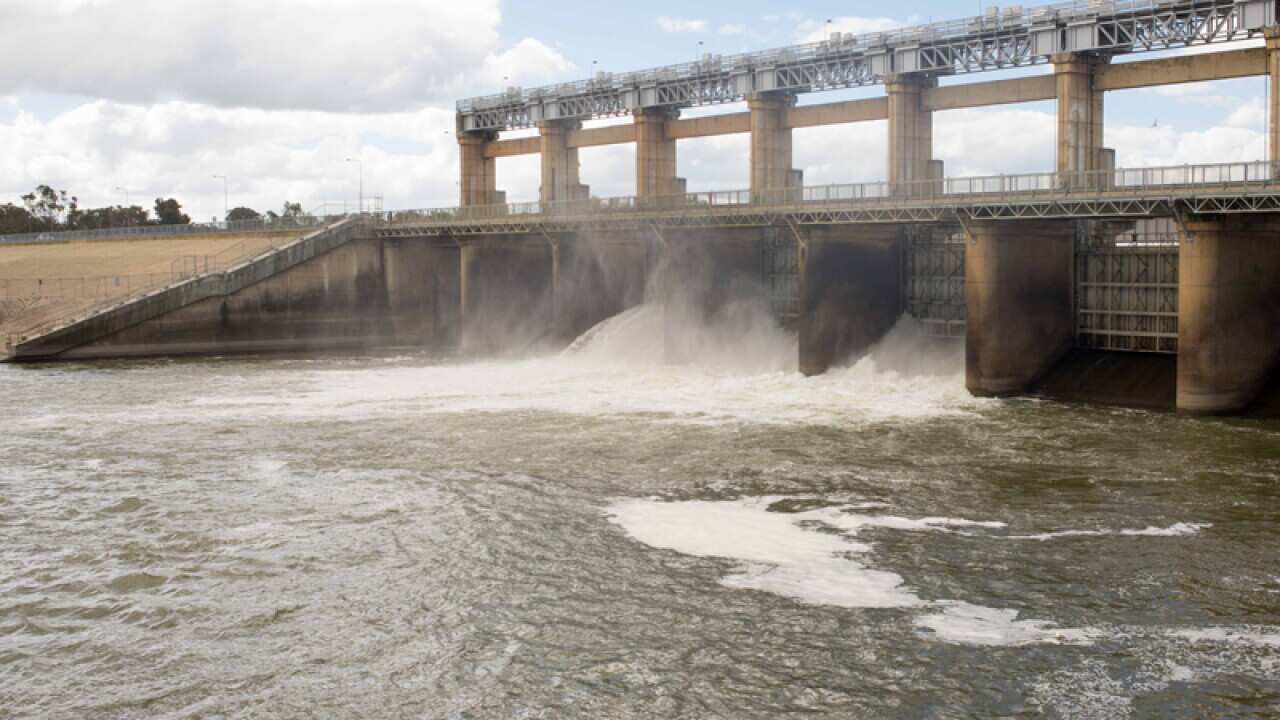 A weir into the Murray River