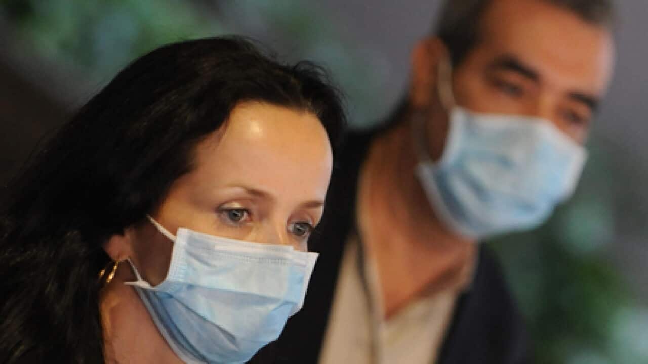 swine_flu_masks_2605_B_getty_921870524