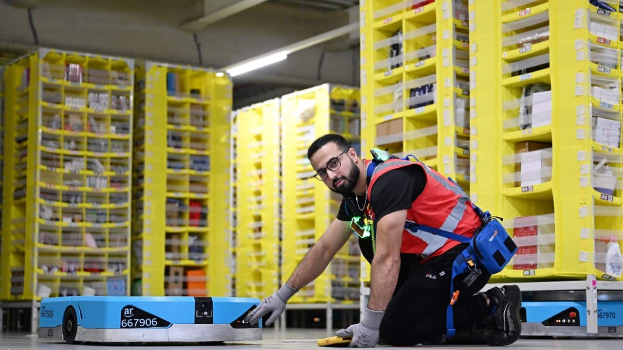 AI ROBOTS WORKPLACES