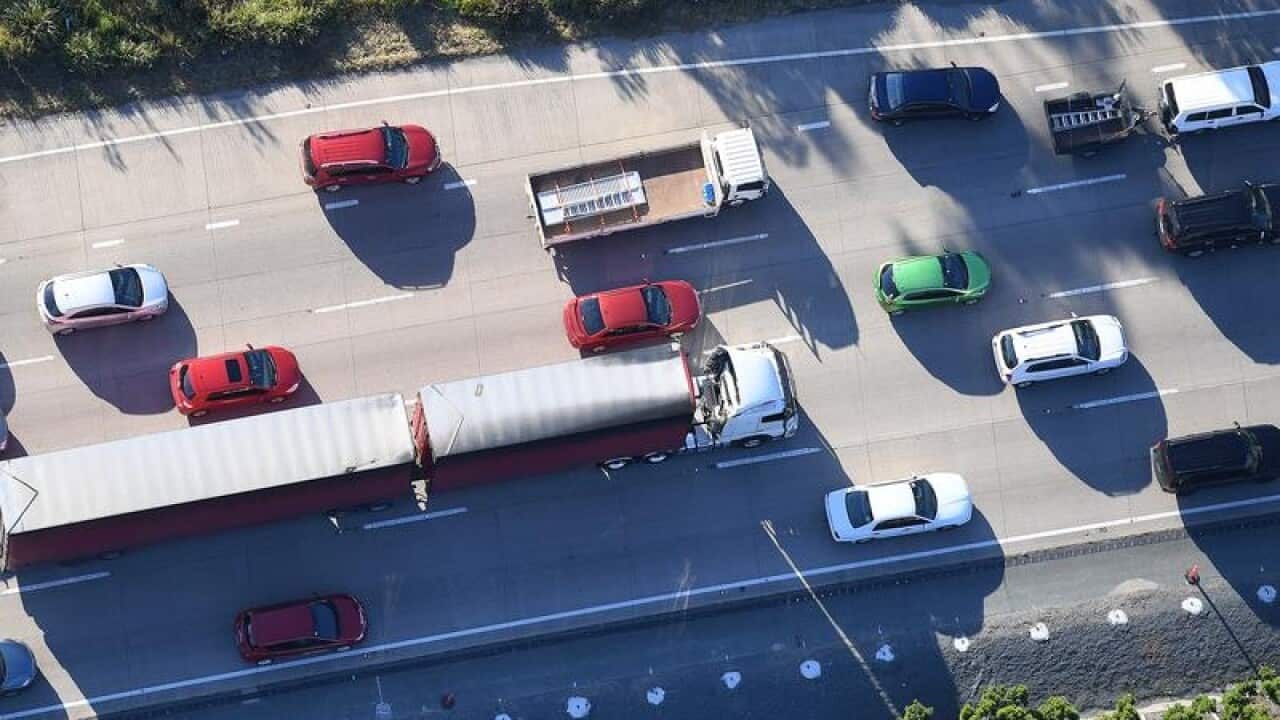 Traffic in the Pacific Motorway between Brisbane and the Gold Coast