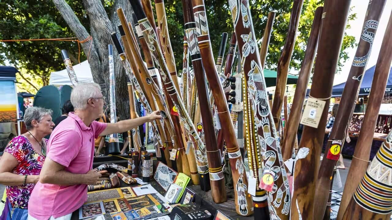 Buying Indigenous art and craft.jpg