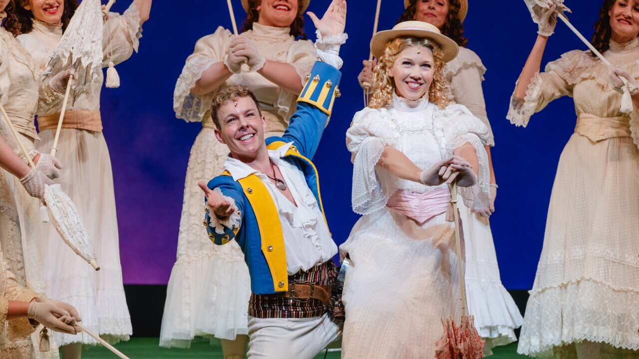 Alasdair Kent and Prudence Sanders in WAO's The Pirates of Penzance - image by Dylan Alcock, West Beach Studio.jpg