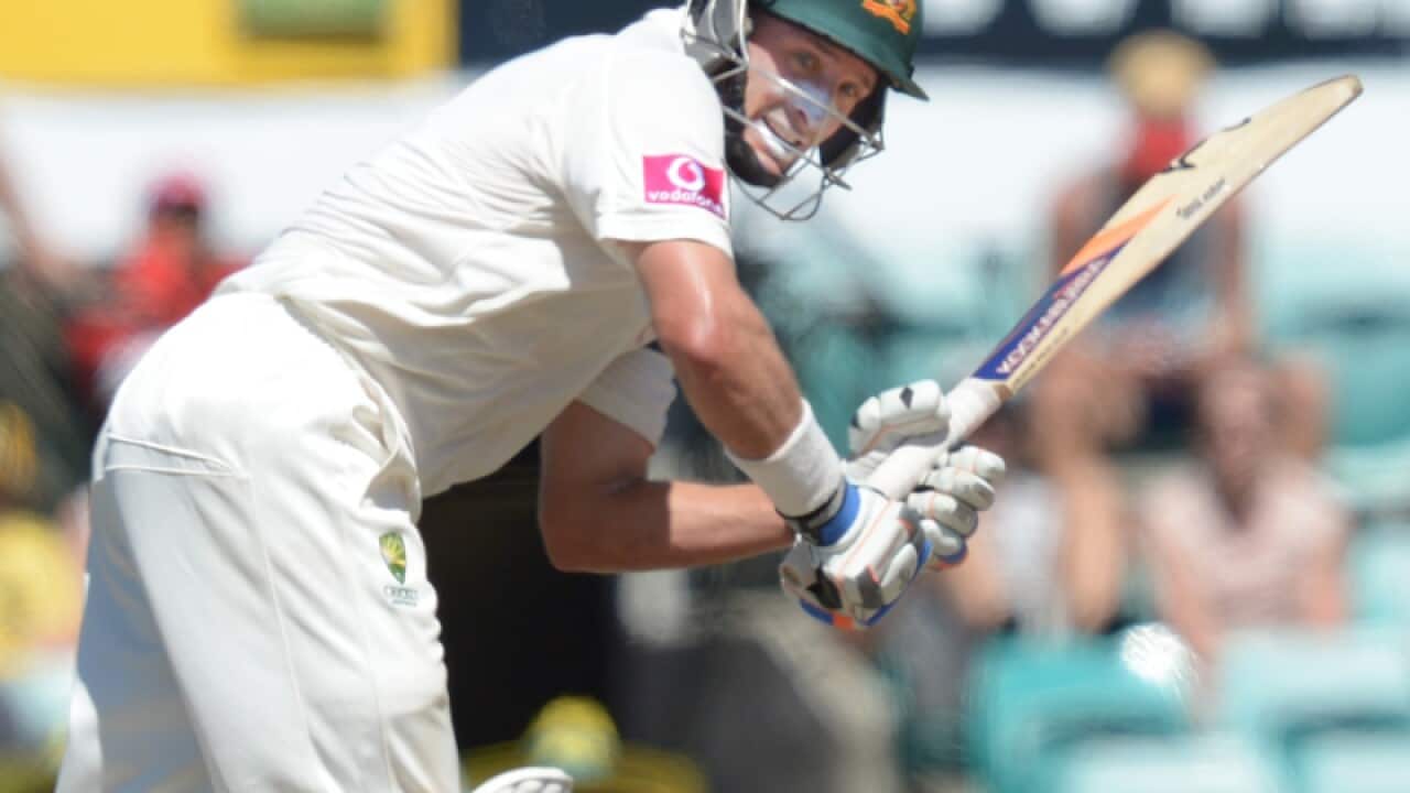 Hussey joins Clarke at Sydney Thunder