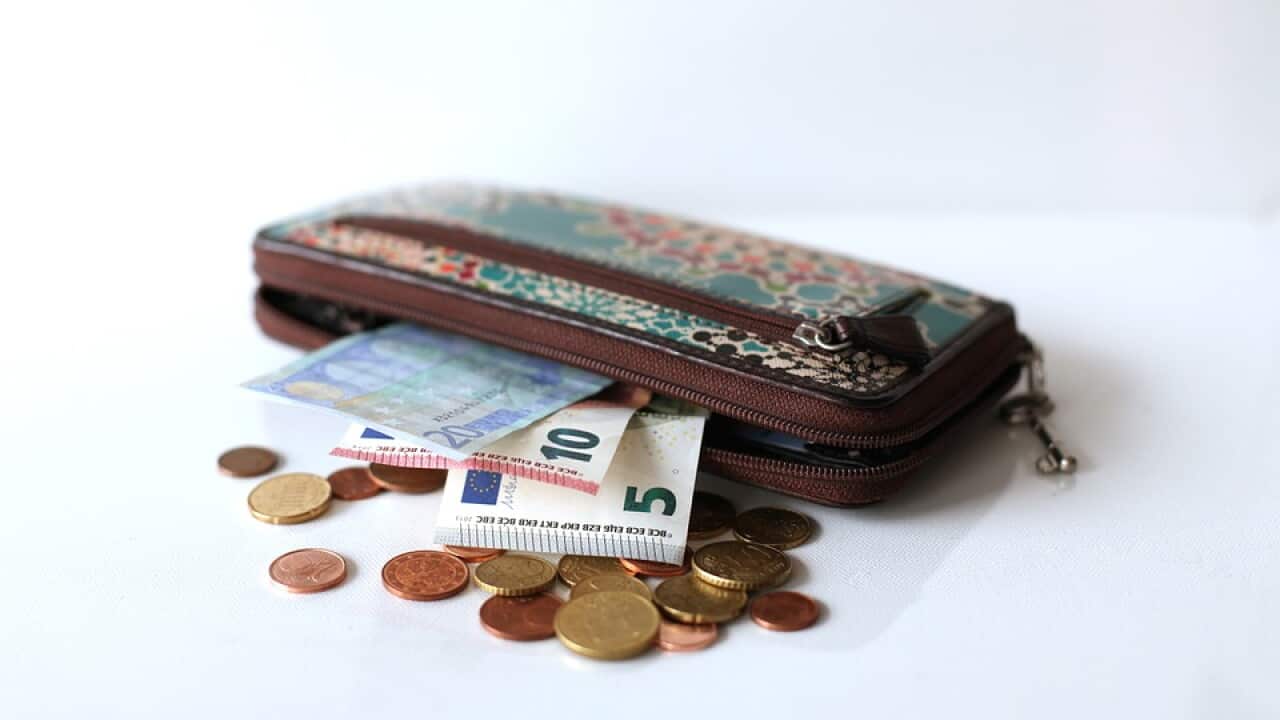 Ohne Bargeld im Portemonnaie gehen Deutsche ungern aus dem Haus