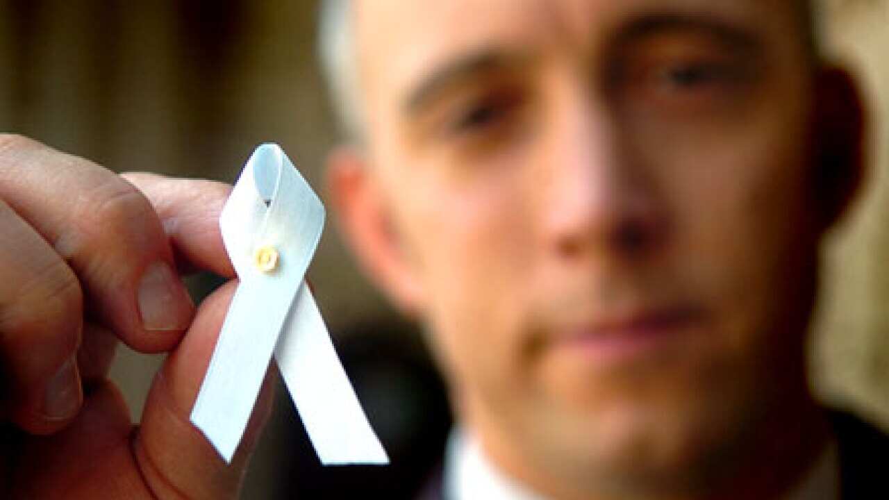 white_ribbon