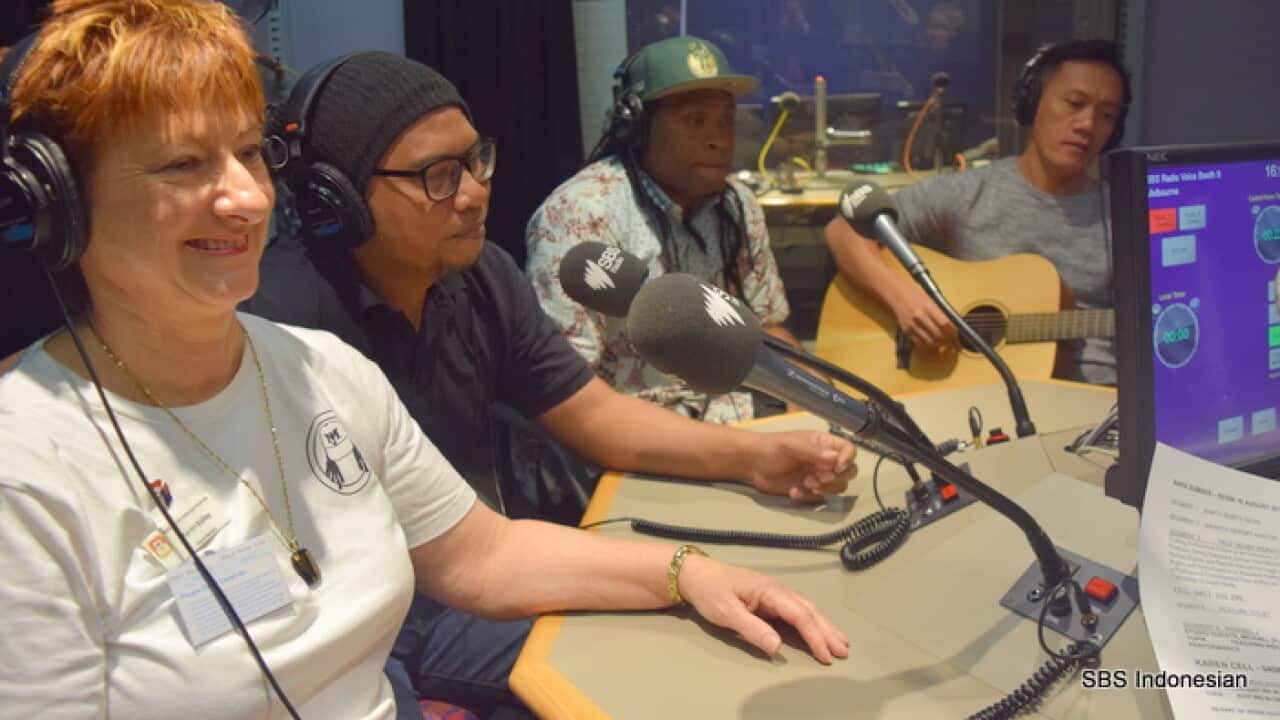 Karen Bailey OAM, Deaon, Miki J and Toni