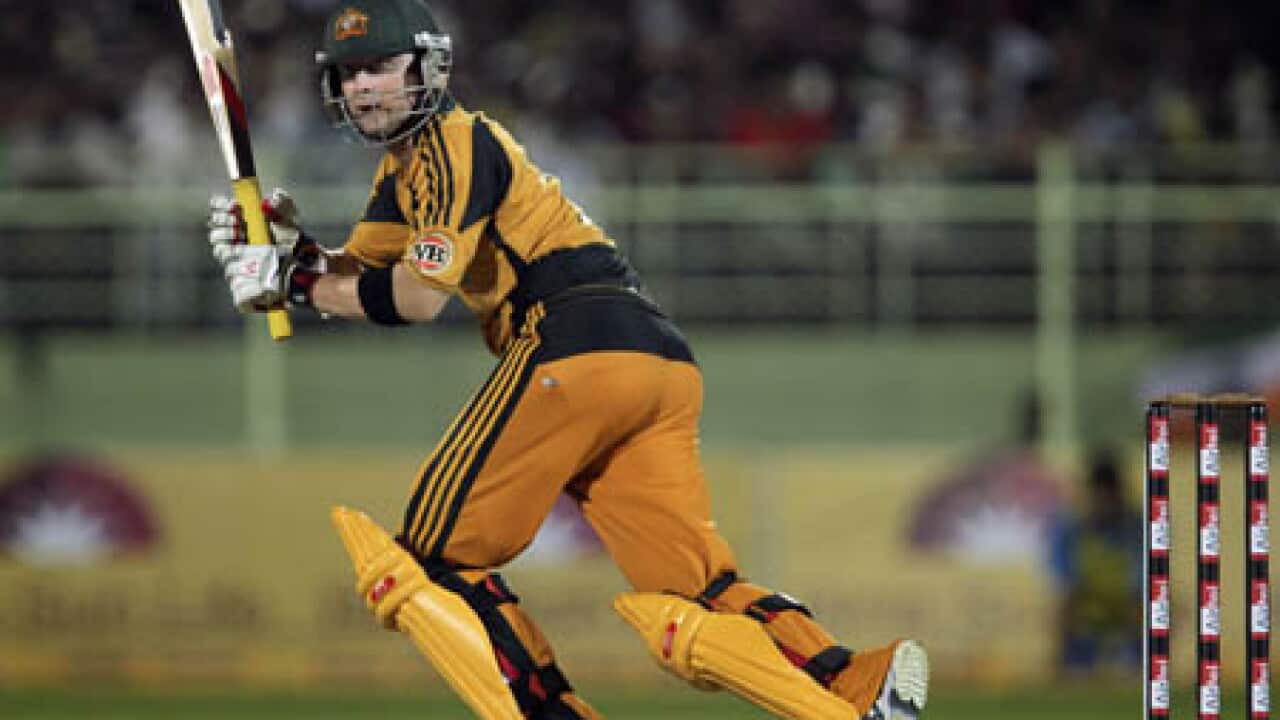 michael_clarke_101024_l_aap_42314652