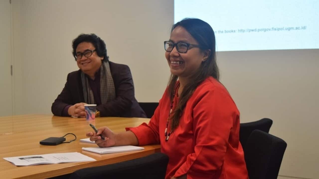 Dr Amalinda Savirani with Prof Vedi Hadiz at the seminar "Reclaining the State: Overcoming Problems of Democracy in Post-Soeharto Indonesia", MELU 2nd Jun 2018.