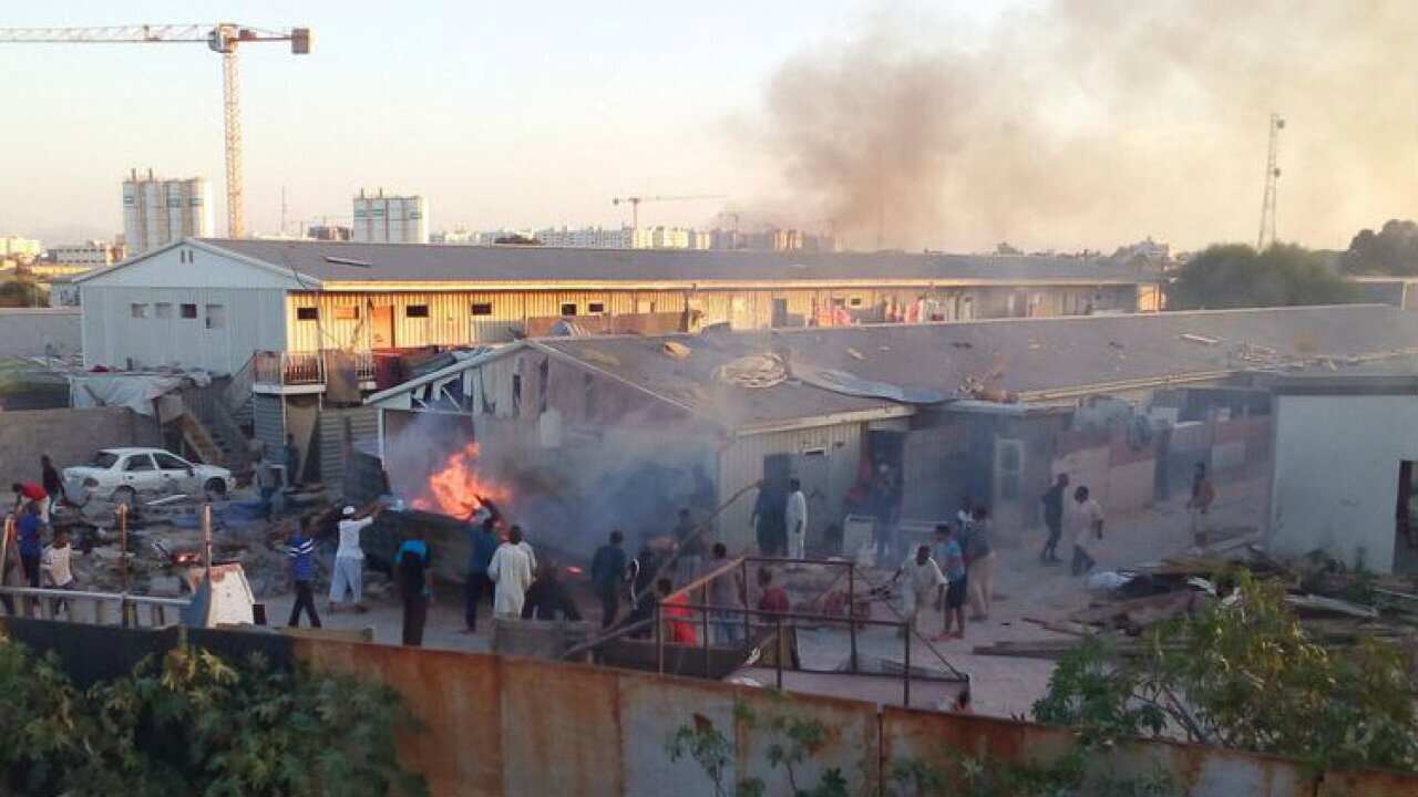 Durante gli scontri dei giorni scorsi molti detenuti sono fuggiti dalle carceri di Tripoli
