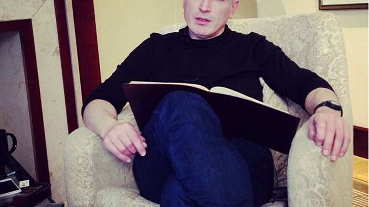 Khodorkovsky_berlin_newtimesDOTru_AFP.jpg