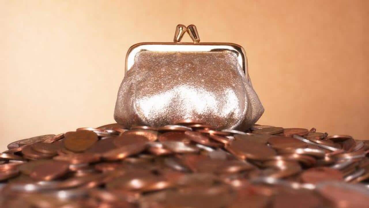 Study finds religion, ethnicity can affect saving habits