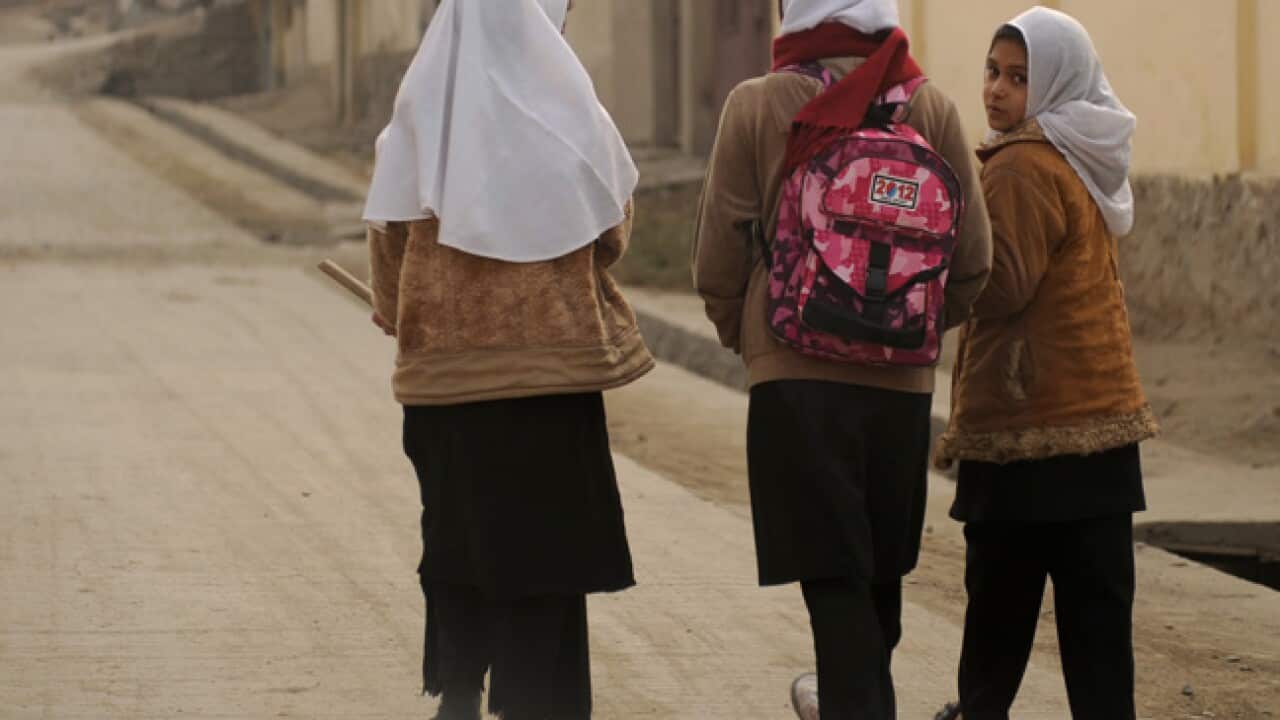 afghan_girls_school_120418_b_getty_447795146