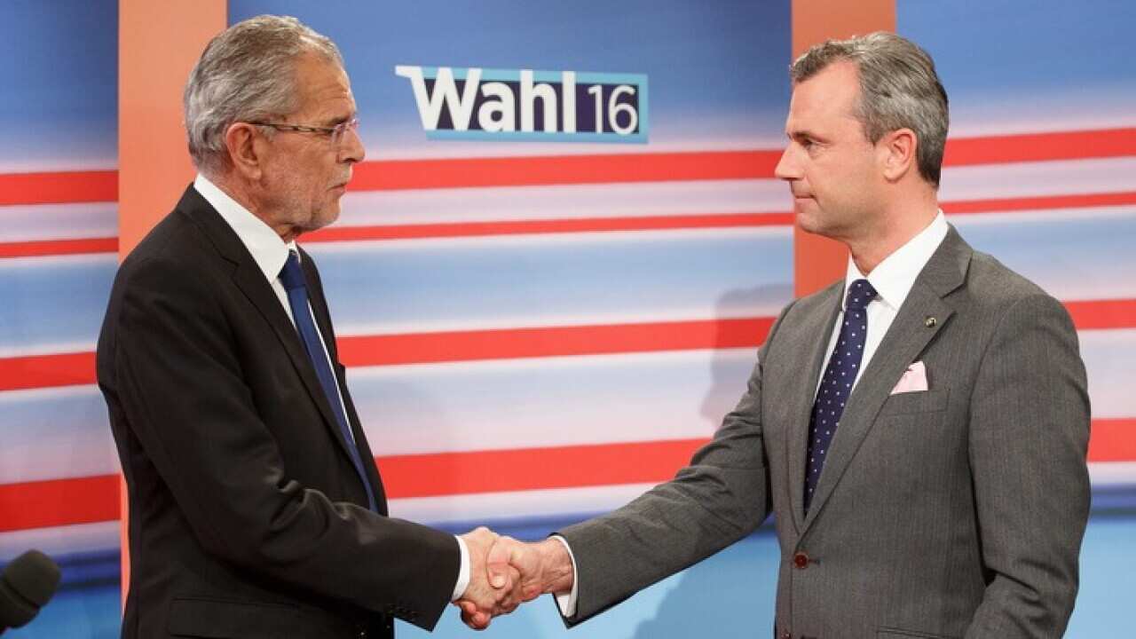 Alexander van der Bellen kämpft gegen Norbert Hofer um eine hauchdünne Mehrheit.