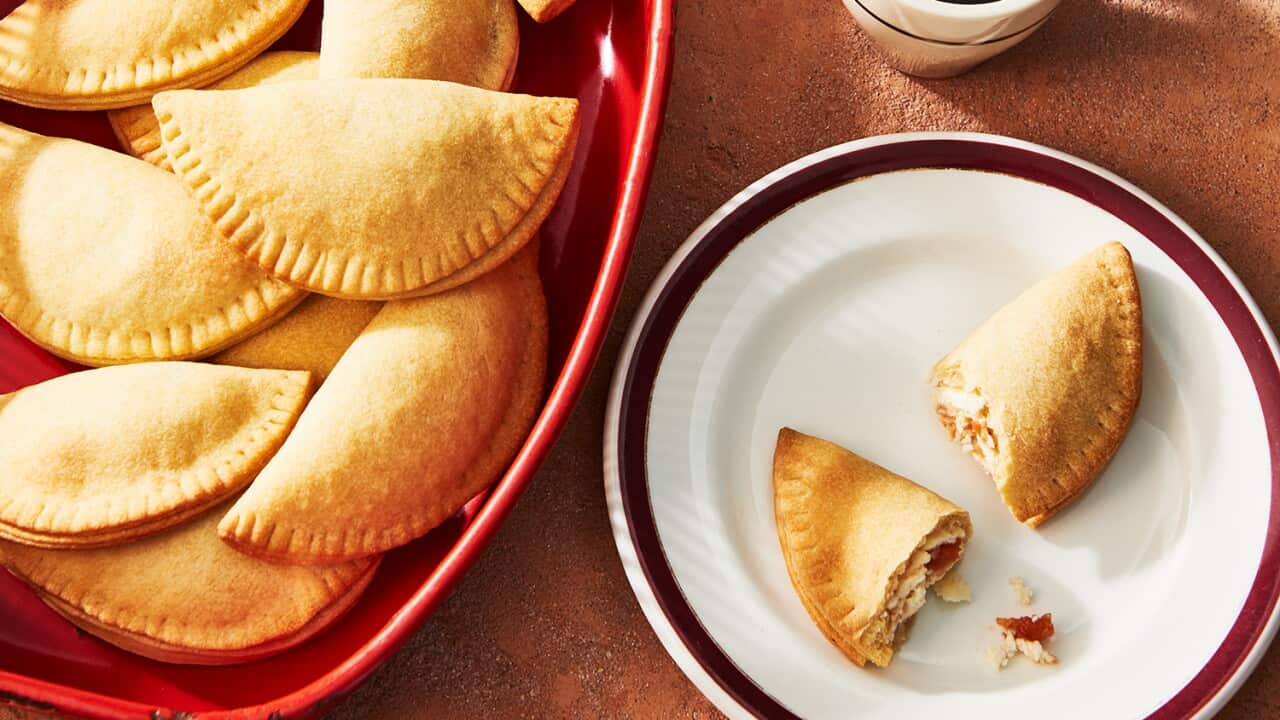 Ricotta and quince turnovers (robiols)