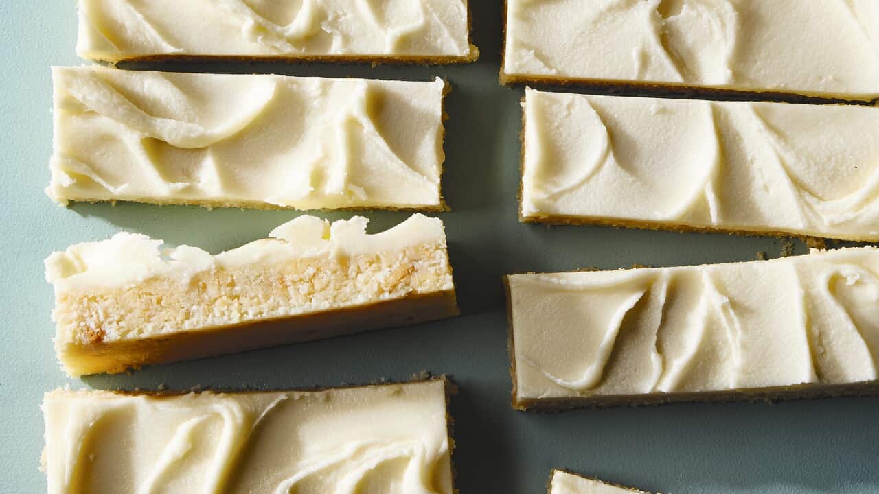 Limoncello Spritz slice 2200px.jpg