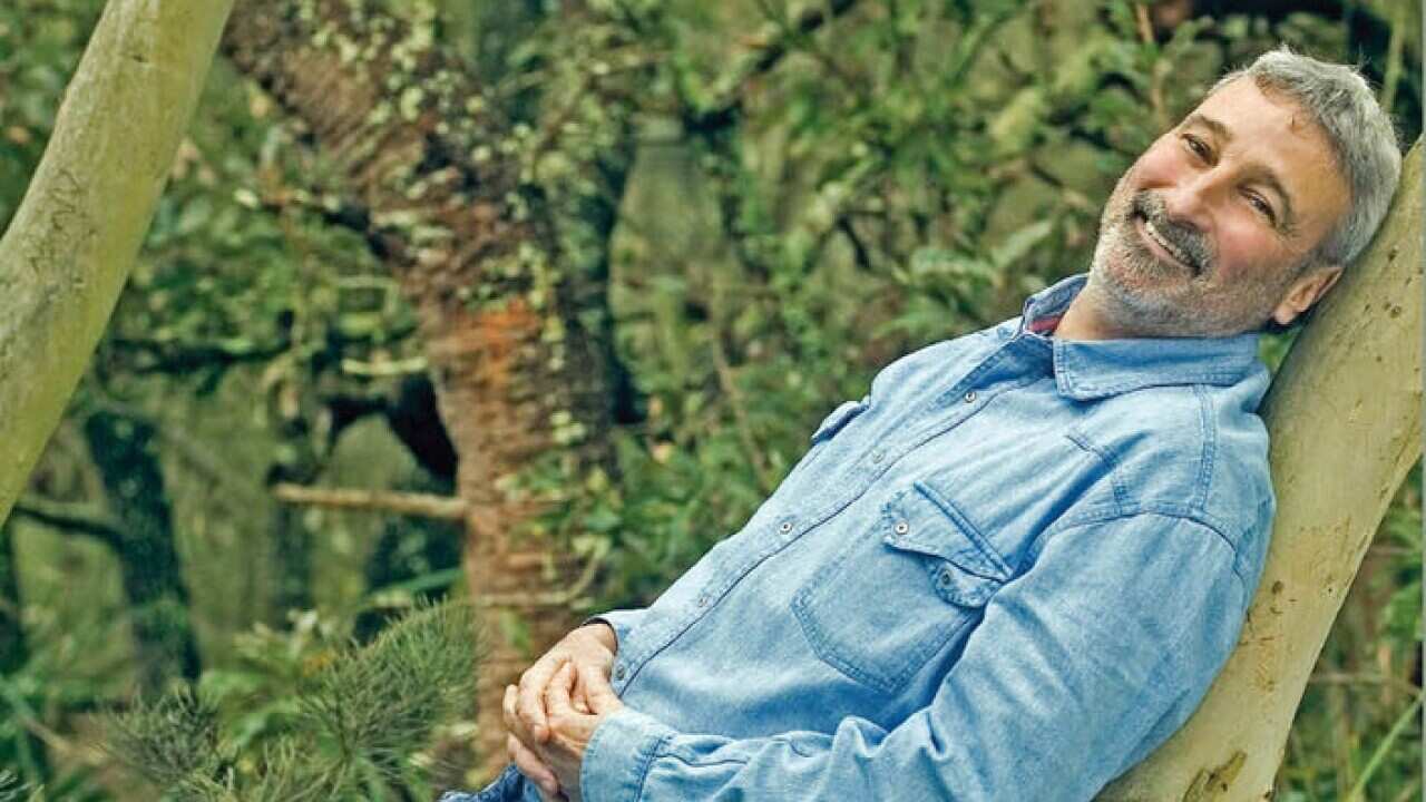 Aphoto of legendary Australian green thumb, Don Burke